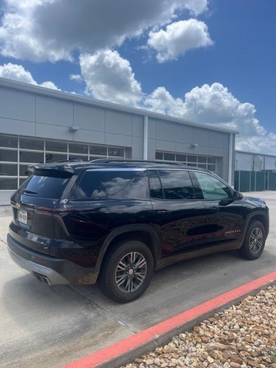 2024 Chevrolet Traverse LT