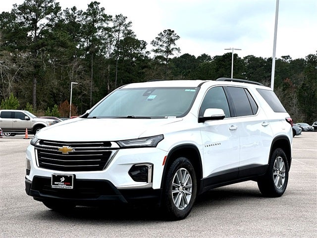 2023 Chevrolet Traverse LT Leather
