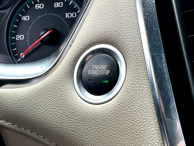 2022 Chevrolet Traverse LS w/1FL