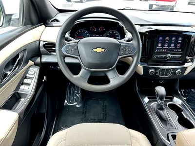 2022 Chevrolet Traverse LS w/1FL