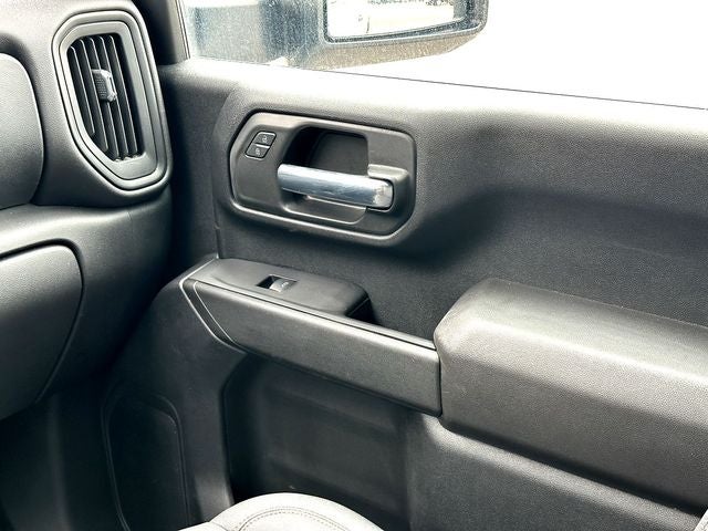 2024 GMC Sierra 2500HD Pro