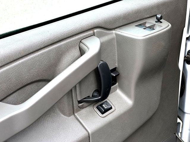 2022 GMC Savana 3500 Work Van