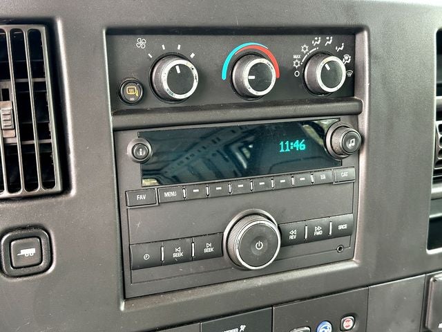 2022 GMC Savana 3500 Work Van