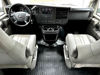 2022 GMC Savana 3500 Work Van