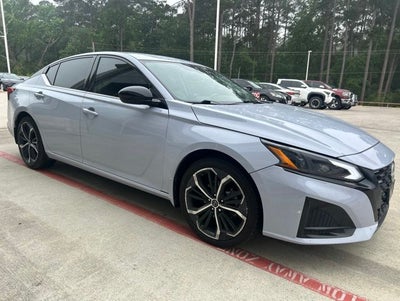 2023 Nissan Altima 2.5 SR