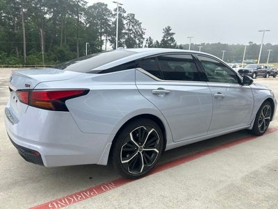 2023 Nissan Altima 2.5 SR