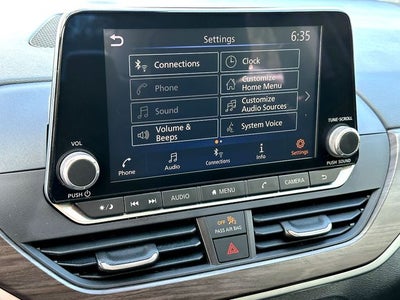 2024 Nissan Altima 2.5 SV