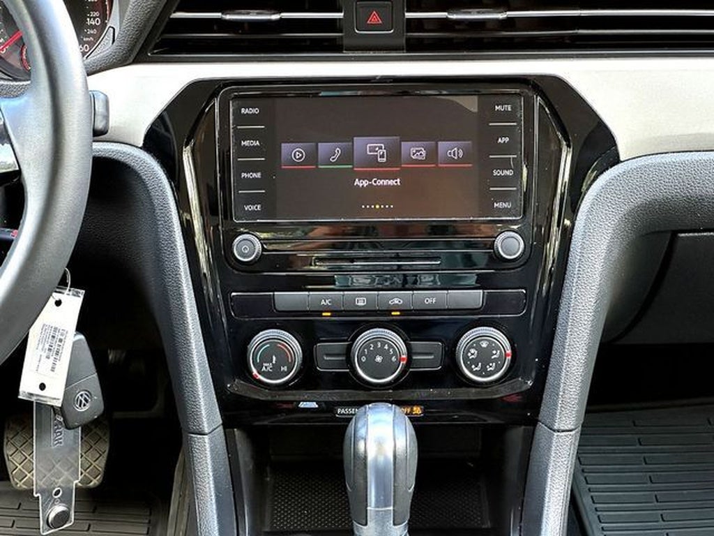 2021 Volkswagen Passat 2.0T S