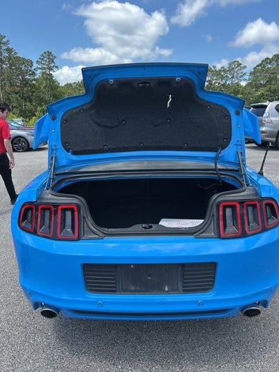 2014 Ford Mustang V6