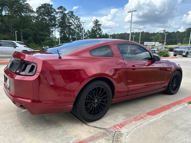 2014 Ford Mustang V6
