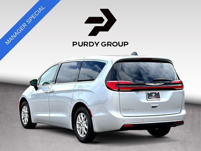 2024 Chrysler Pacifica Touring L