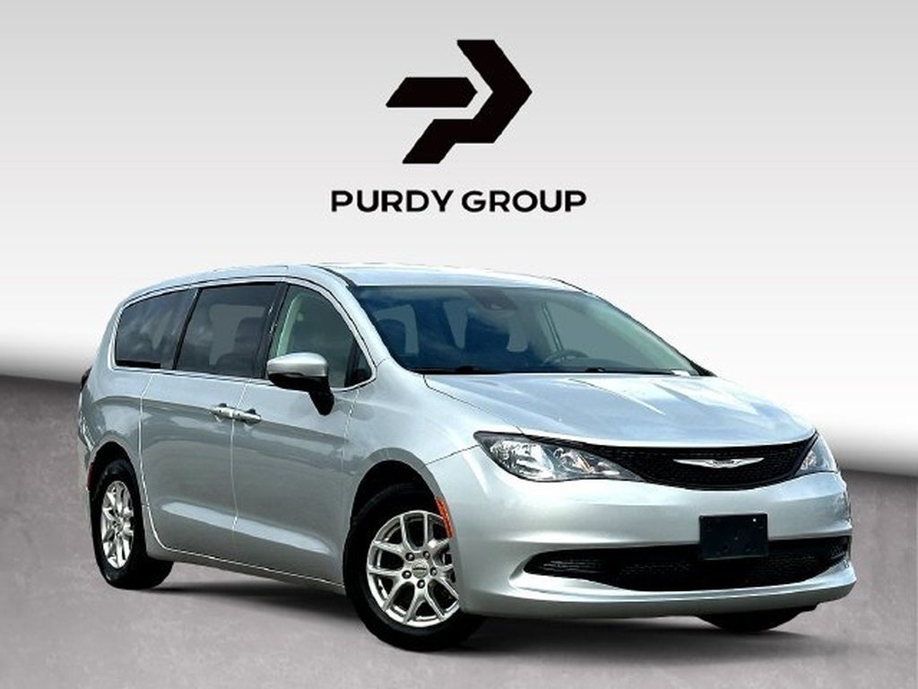 2023 Chrysler Voyager