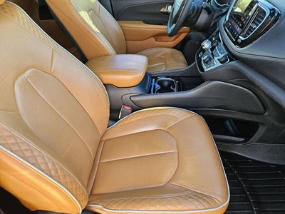 2022 Chrysler Pacifica Hybrid Pinnacle