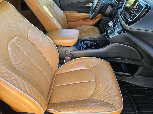 2022 Chrysler Pacifica Hybrid Pinnacle