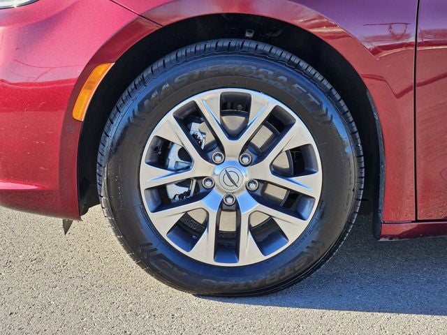 2022 Chrysler Pacifica Hybrid Pinnacle