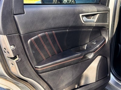 2022 Ford Edge ST Line