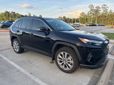 2025 Toyota RAV4 XLE Premium