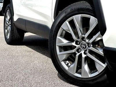 2022 Toyota RAV4 XLE Premium