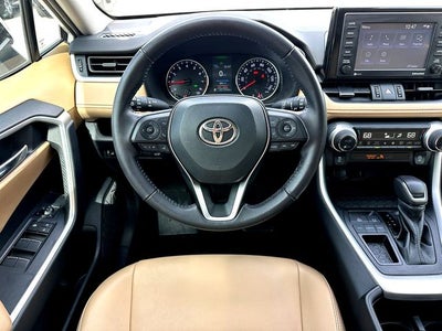 2022 Toyota RAV4 XLE Premium