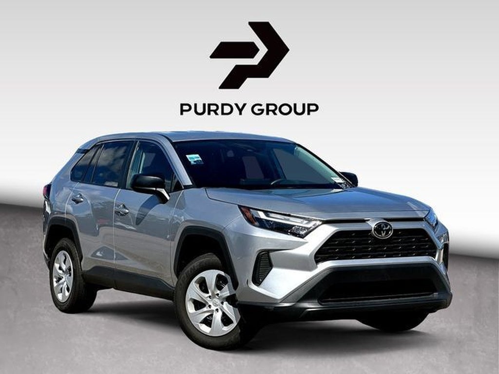 2025 Toyota RAV4 LE