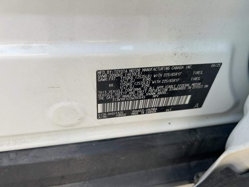 2025 Toyota RAV4 XLE
