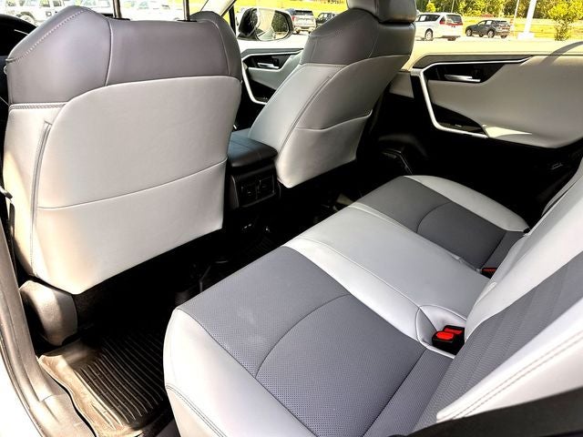 2022 Toyota RAV4 Limited