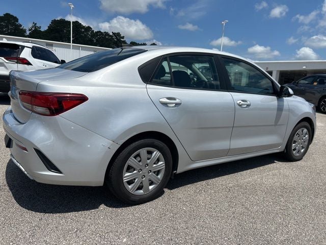 2022 Kia Rio LX
