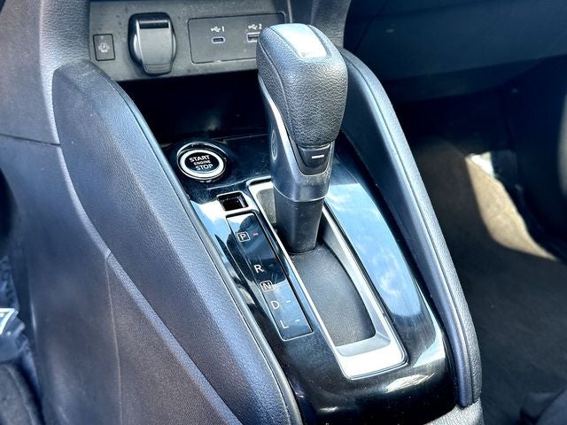 2024 Nissan Versa 1.6 SR