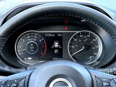 2024 Nissan Versa 1.6 SR