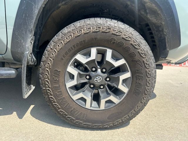 2022 Toyota Tacoma TRD Off-Road V6