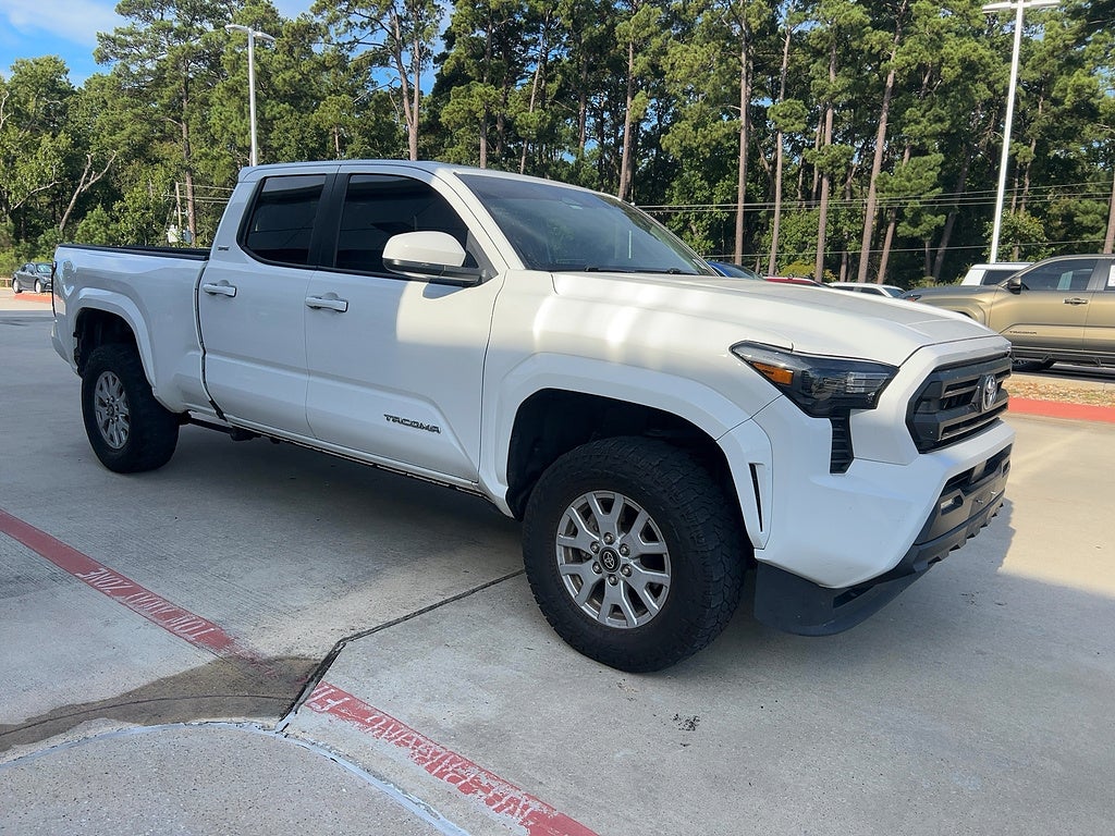 2024 Toyota Tacoma 4WD SR5
