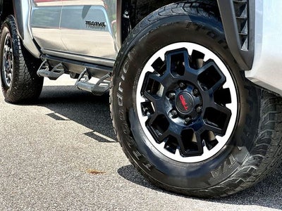 2024 Toyota Tacoma TRD Off-Road