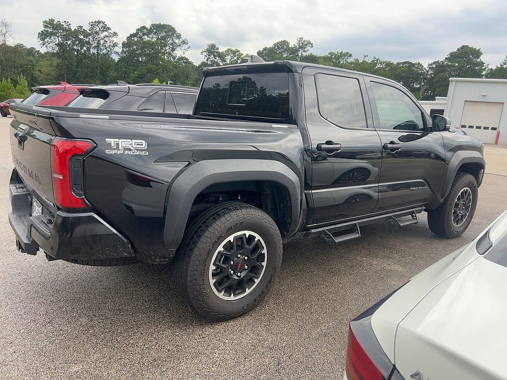 2025 Toyota Tacoma 4WD TRD Off-Road HV