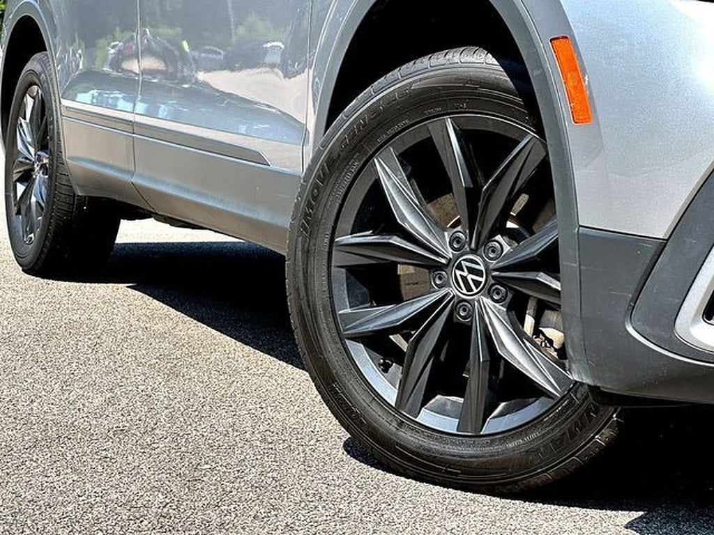 2024 Volkswagen Tiguan SE 4Motion