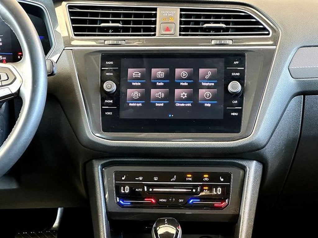 2024 Volkswagen Tiguan SE 4Motion