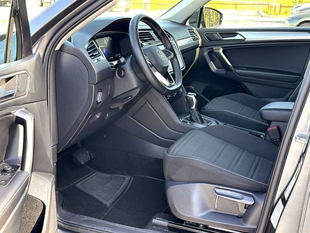 2024 Volkswagen Tiguan 2.0T S