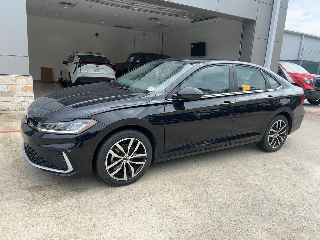2025 Volkswagen Jetta SE