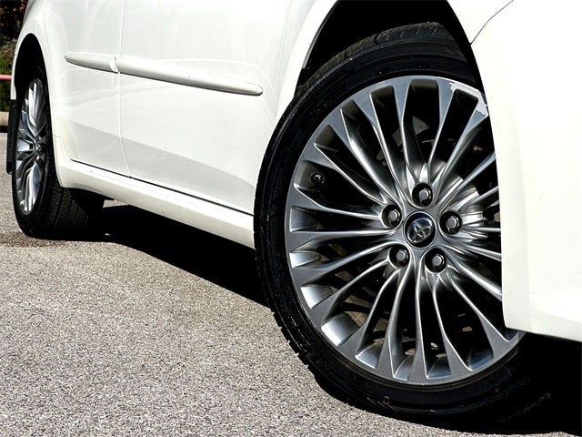 2018 Toyota Avalon Limited