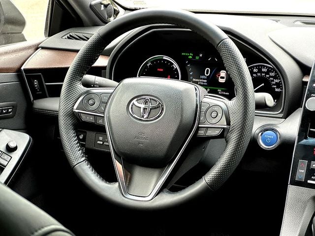 2022 Toyota Avalon Hybrid Limited