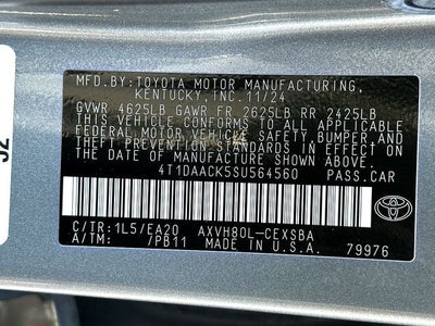 2025 Toyota Camry SE