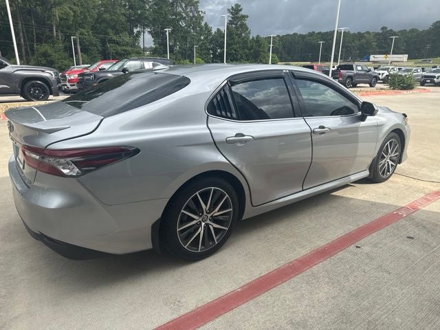 2023 Toyota Camry Hybrid XLE