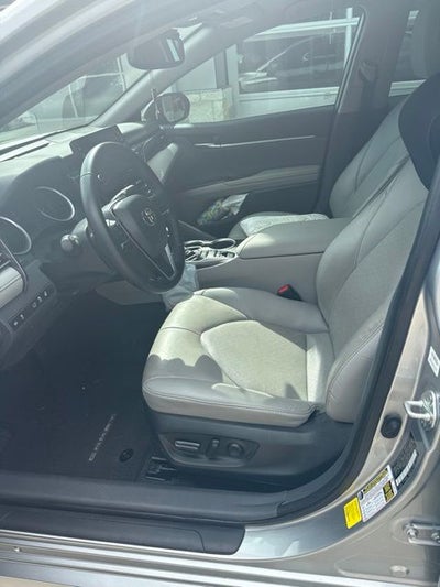 2023 Toyota Camry Hybrid XLE