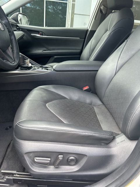 2023 Toyota Camry XSE V6