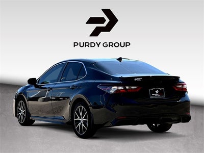 2022 Toyota Camry SE