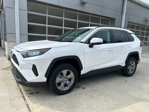 2022 Toyota RAV4 Hybrid LE