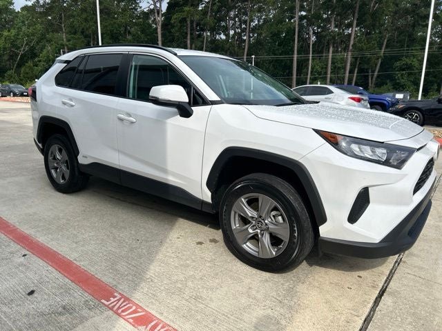 2022 Toyota RAV4 Hybrid LE
