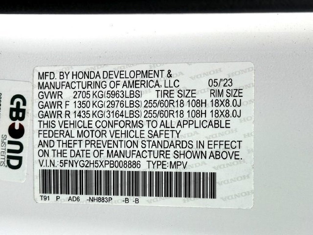 2023 Honda Pilot EX-L w/Rear Captain's Chairs