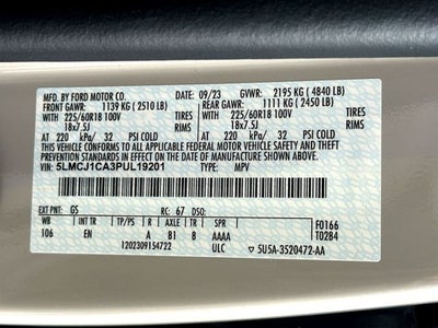 2023 Lincoln Corsair Standard