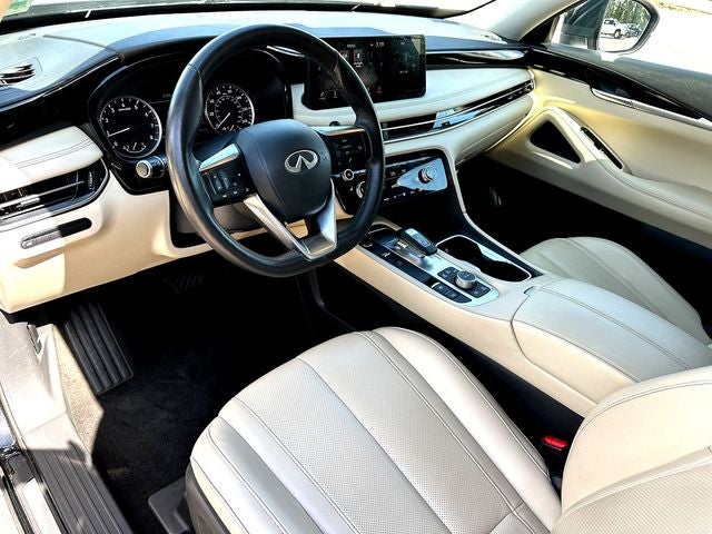2025 INFINITI QX60 PURE