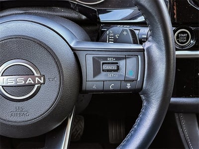 2024 Nissan Pathfinder SV